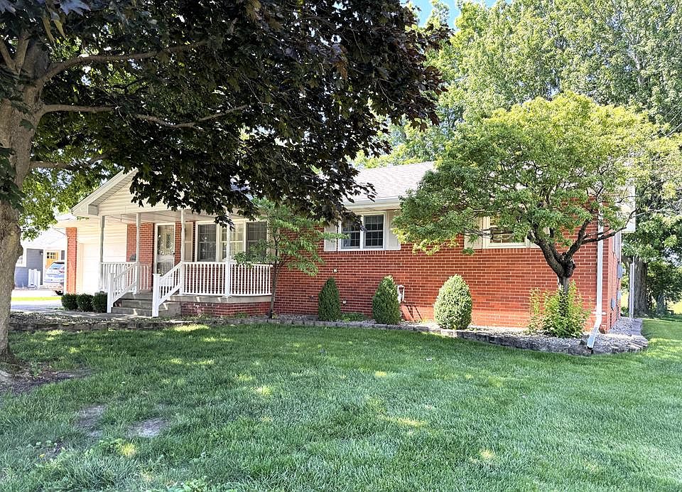 1st image of 976 Highland Ave