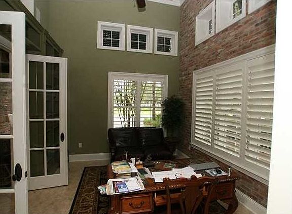 2nd image of 4521 Olde Plantantion Pl