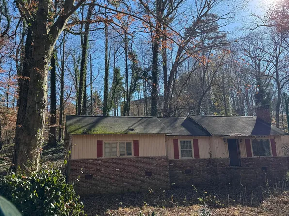 1466 Varner Rd, Marietta, GA 30062