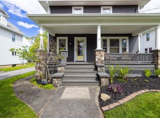 324 Canandaigua St, Palmyra, NY 14522