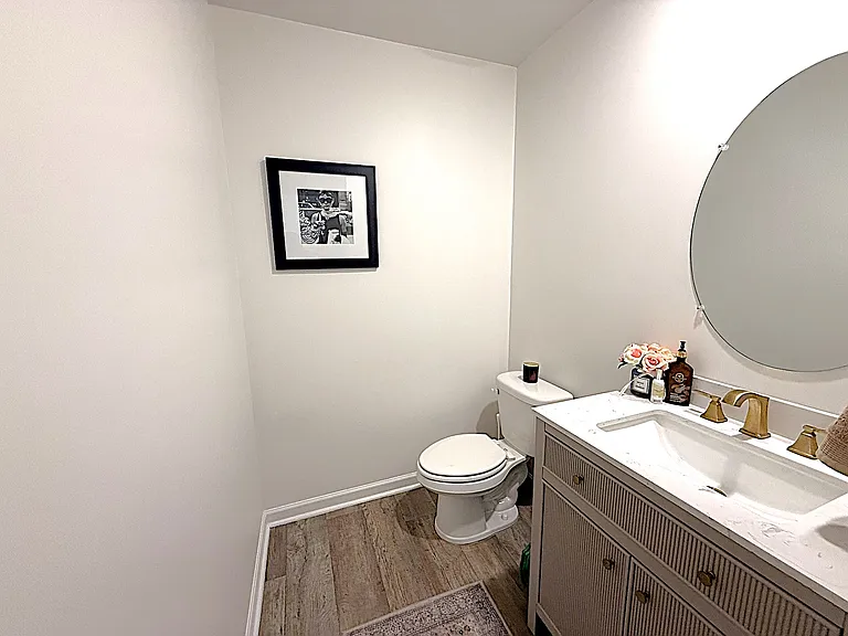 5021 Black Forest Dr — Photo 10