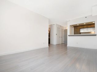 250 Bedford Ave #129/402, Brooklyn, NY 11249