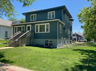 904 E Center St, Rochester, MN 55904