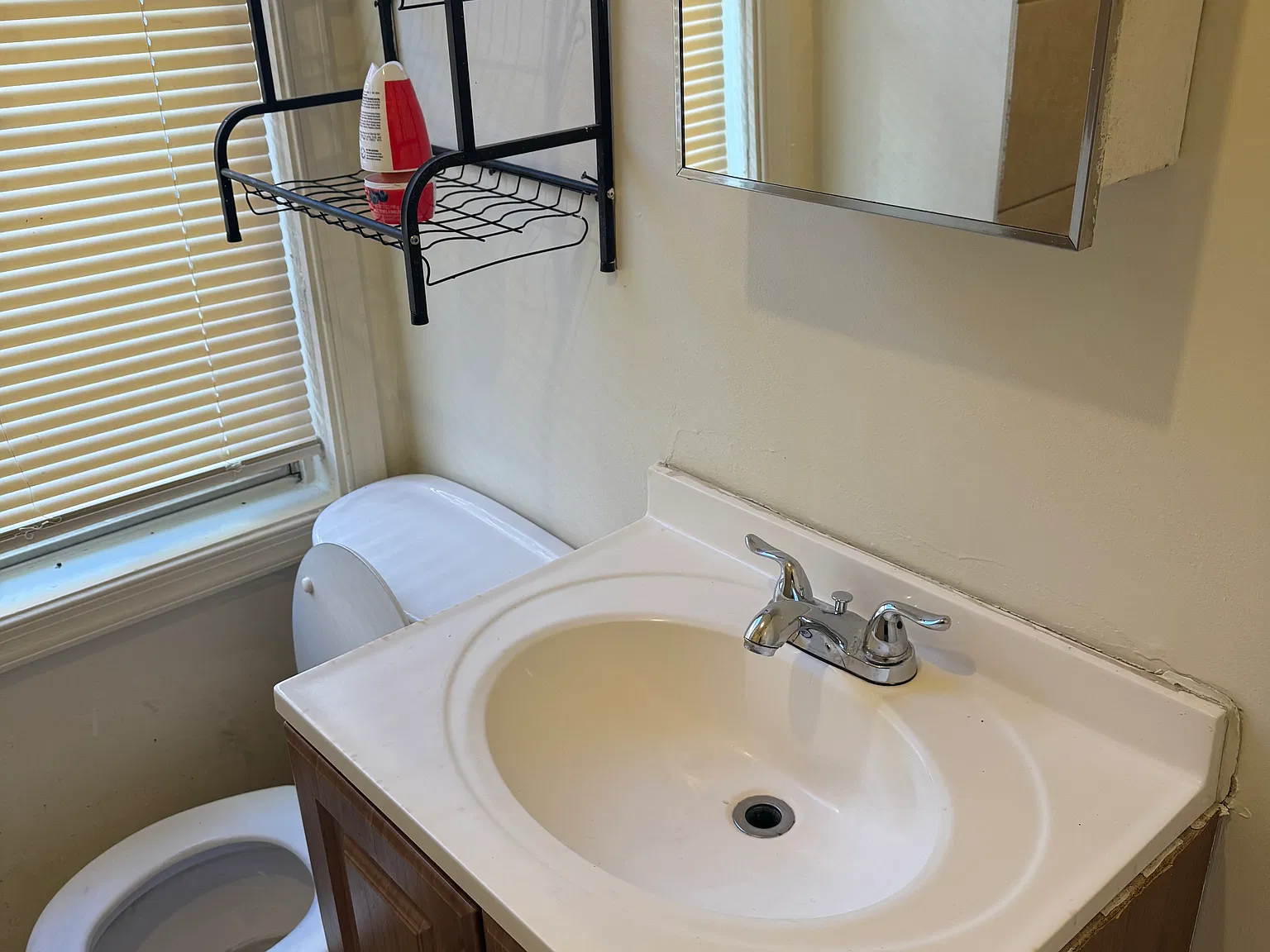 2 bed, 550 sqft, $850 — Photo 3
