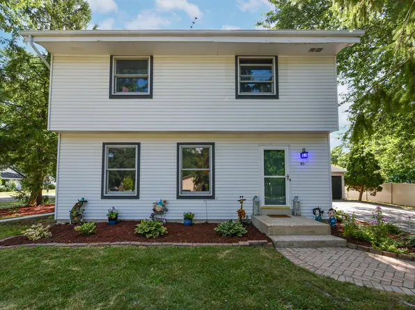 45 N Maria DRIVE, Elkhorn, WI 53121