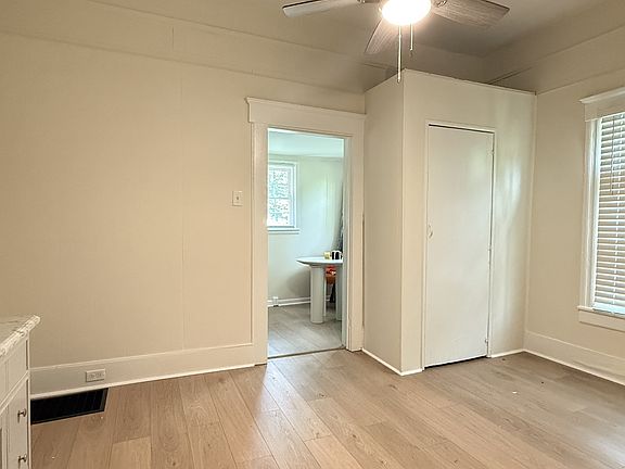 5th image of 1601 Kenilworth Ave #C