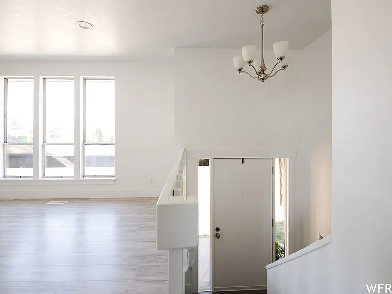 1149 W 2200 N — Photo 14