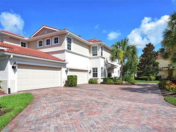 3rd image of 133 Bella Vista Ter #32B