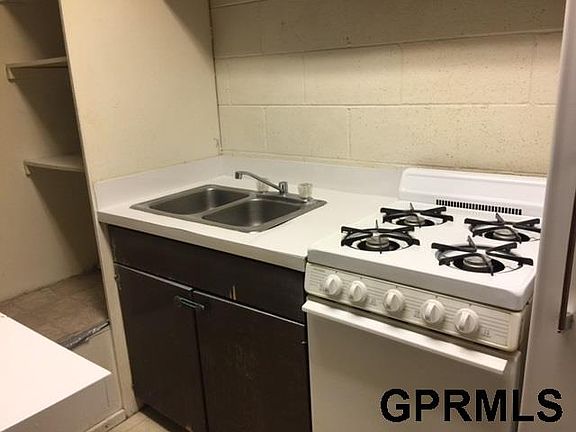 4th image of 877 N 26th St #46