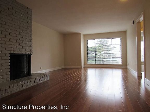3rd image of 3500 Market St APT 206