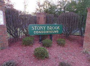 2 Westbrook Rd, Newburgh, NY 12550