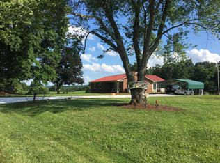 216 Cox Ford Rd, Ararat, NC 27007