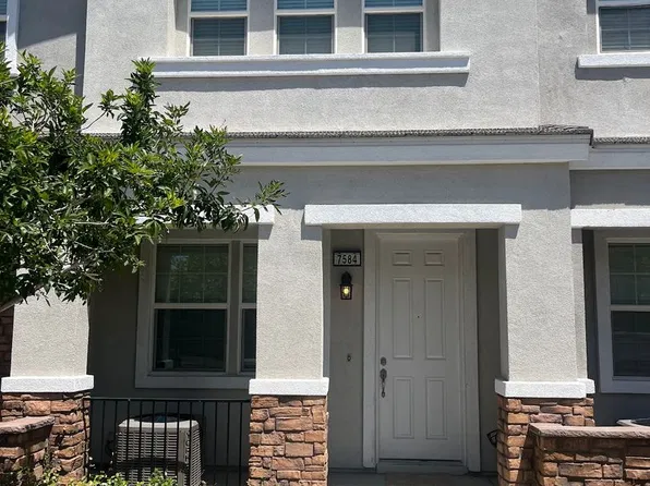 7584 Nicklin St, Las Vegas, NV 89143