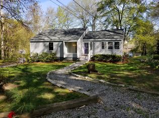 37 Woodland Rd, Madison, CT 06443