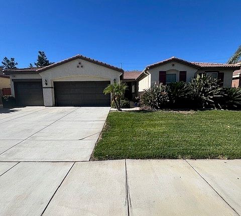 2nd image of 27299 Stonehurst Dr