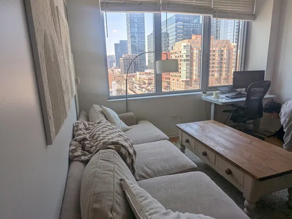 659 W Randolph St APT 711, Chicago, IL 60661