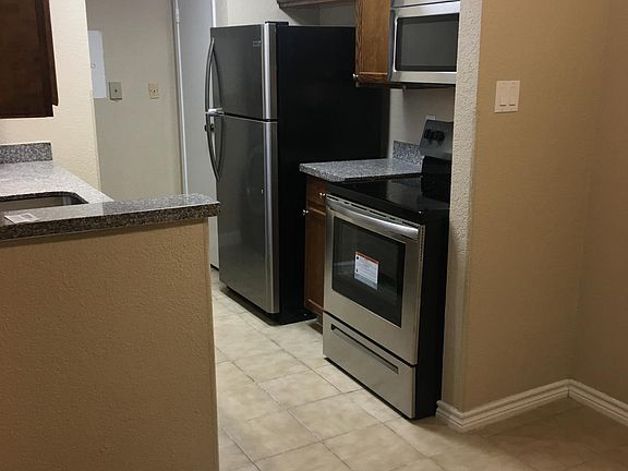 5th image of 7600 Emmett F Lowry Expy APT 307