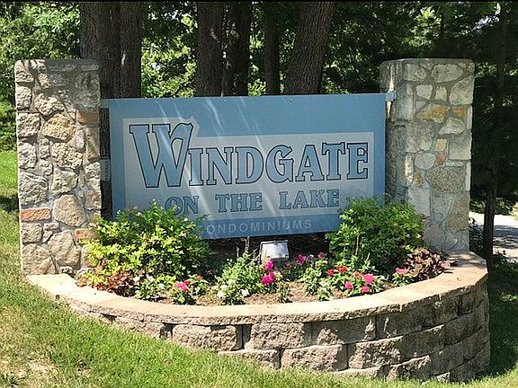 2nd image of 122 Windgate Dr Unit 4C
