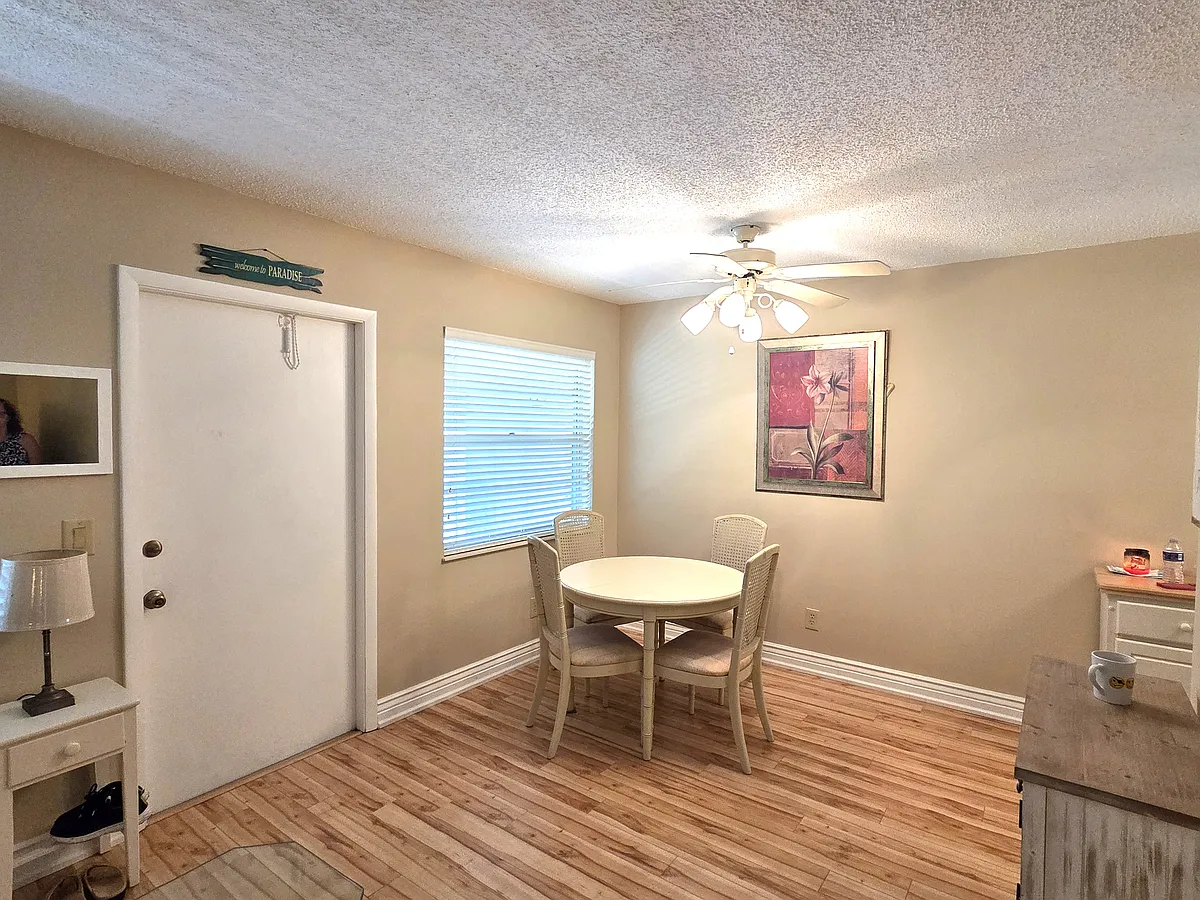 Building Photo - 26 Vista Gardens Trl #203