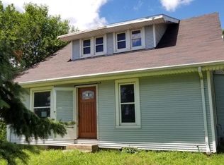 1001 W 9th Rd, Giltner, NE 68841