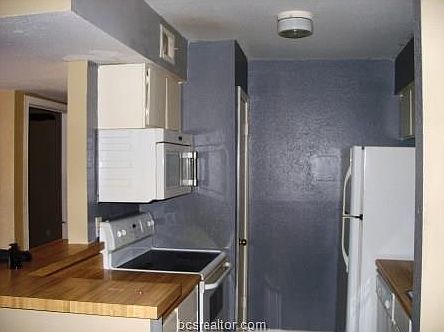 5th image of 904 University Oaks Blvd APT 133