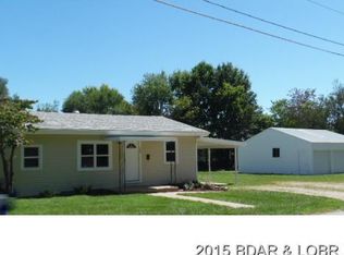 720 S Walnut St, Eldon, MO 65026