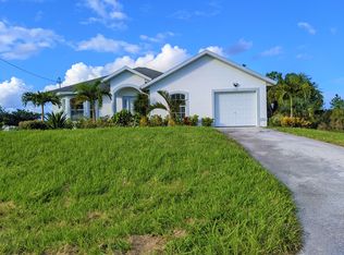 3561 24th Ave NE, Naples, FL 34120