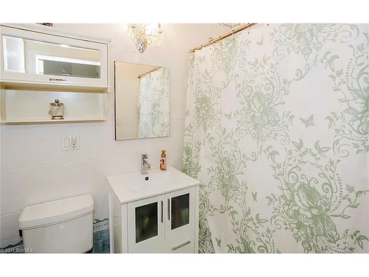 Sold by Keller Williams Realty Empire | media 16