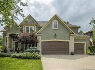 14412 Fairway St, Leawood, KS 66224