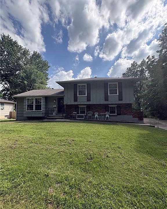 1st image of 10142 Bennington Ave