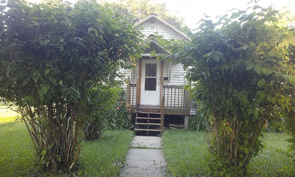 1st image of 712 Kingman St