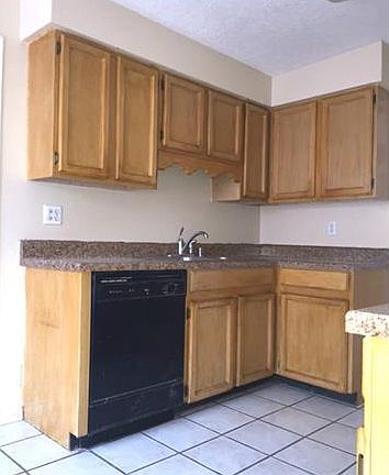 3rd image of 10336 Shannon Pl