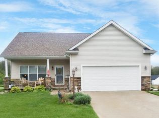 30849 Refuge Dr, Osceola, IN 46561