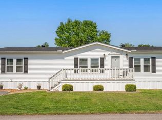 129 Broken Arrow Dr, Paris, TN 38242