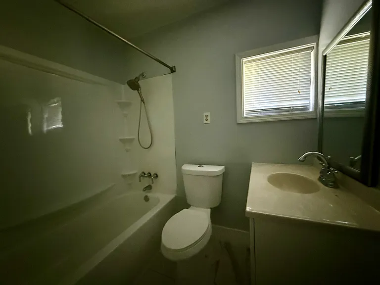 143 Maple St — Photo 15