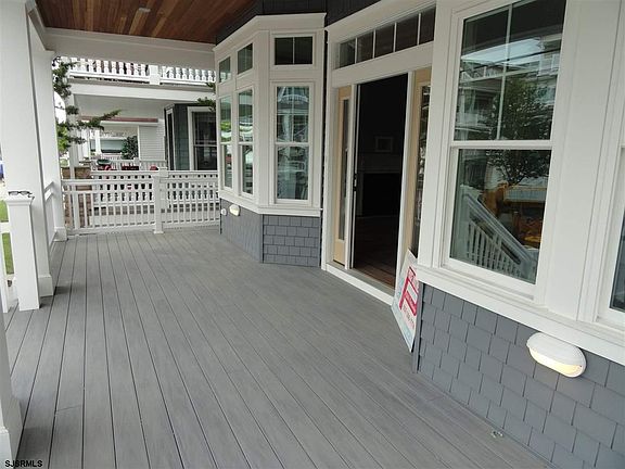 3rd image of 836 3rd St #1