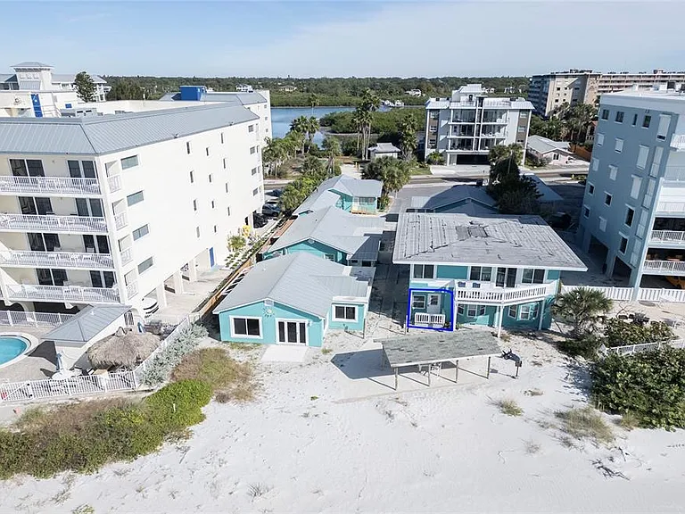 19506 Gulf Blvd #4 — Photo 12