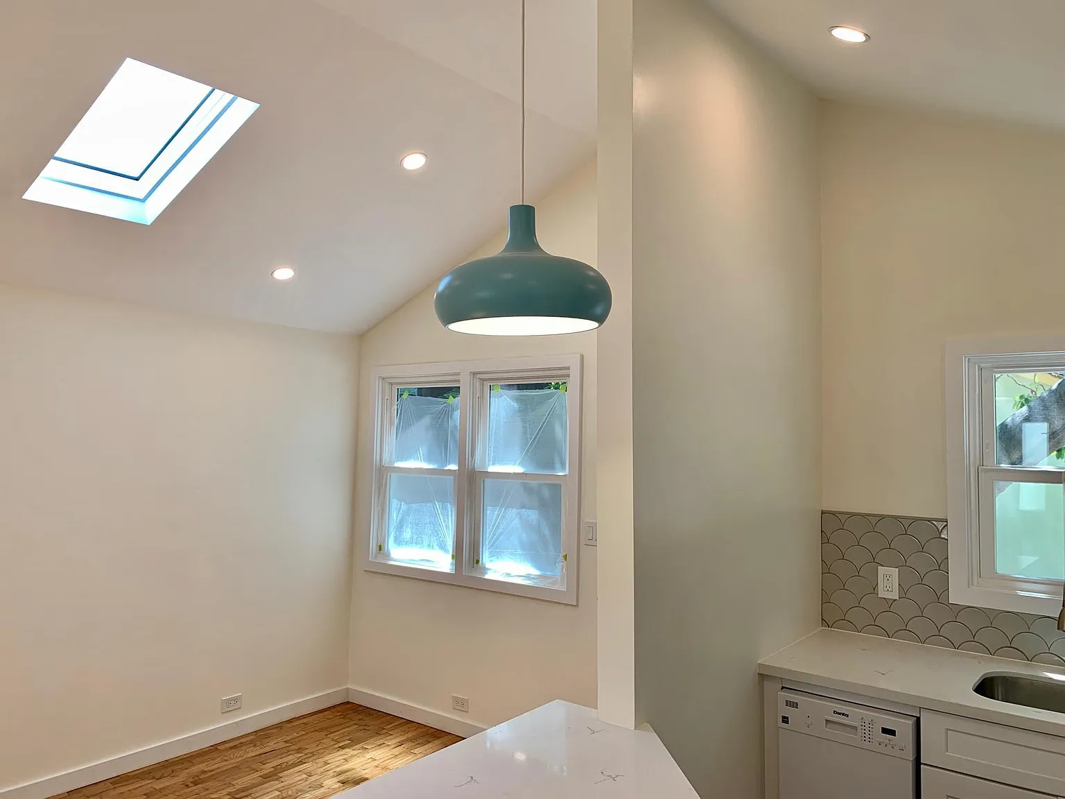 1 bed, 525 sqft, $2,600 — Photo 4