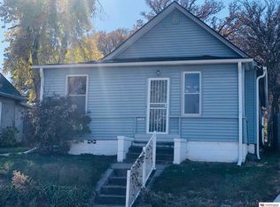 1811 Ontario St, Omaha, NE 68108