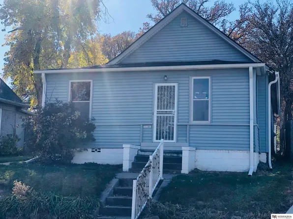 1811 Ontario St, Omaha, NE 68108
