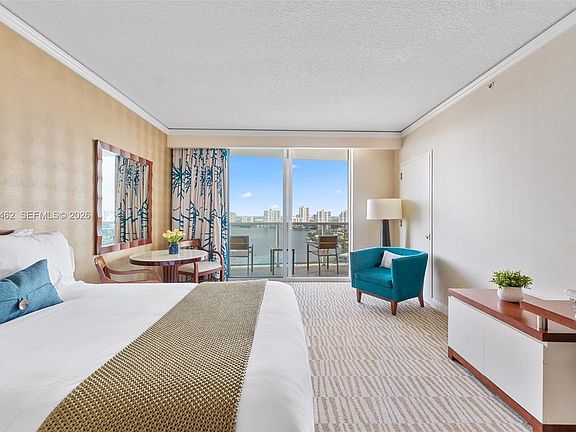 2nd image of 18001 Collins Ave #2001