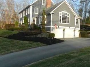 61 Great Pond Dr, Boxford, MA 01921