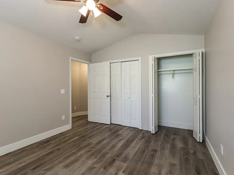 6873 S 3235 W — Photo 12