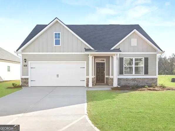 1108 Adirondac Way, Bonaire, GA 31005