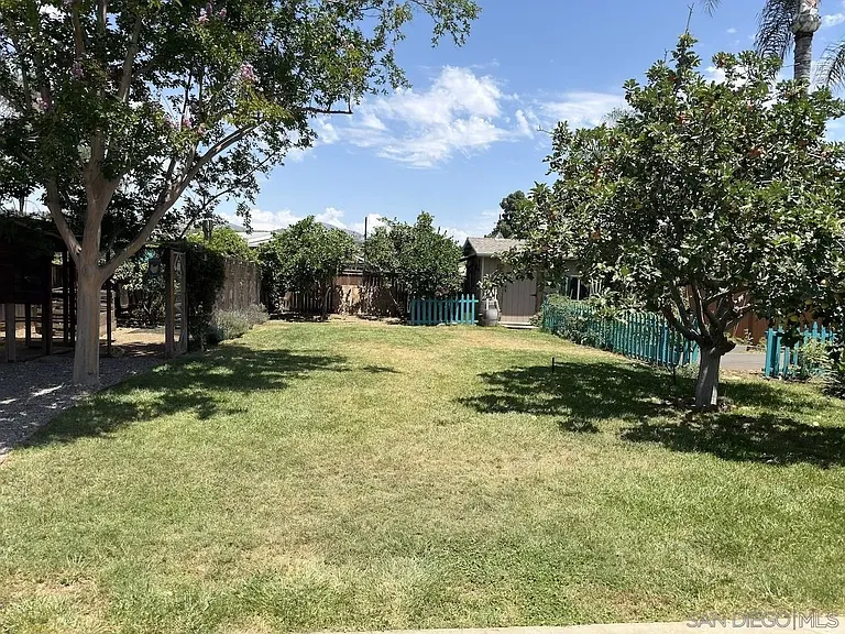 13919 York Ave — Photo 20