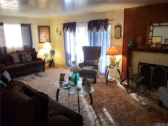 4th image of 2827 Santez Dr