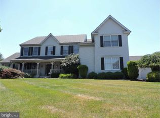 1 Cropwell Ln, Holland, PA 18966
