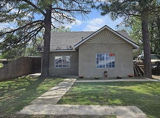 216 Townsend St, Spearman, TX 79081