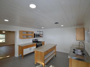 4825 Oak St, Seabrook, TX 77586