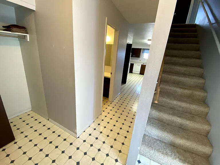 2110 Prairie Rd — Photo 19